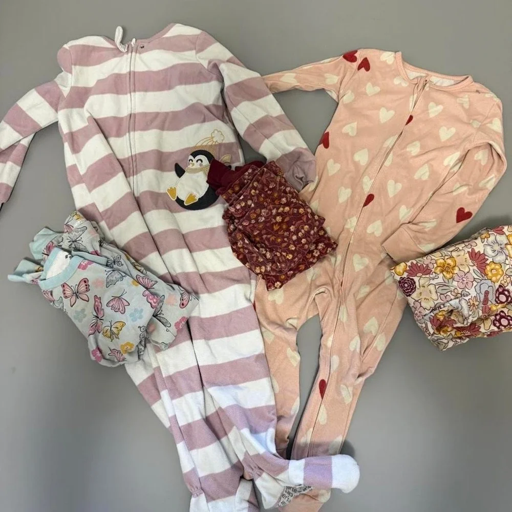 Baby girl sleepwear bundle - 5 sets of 4t